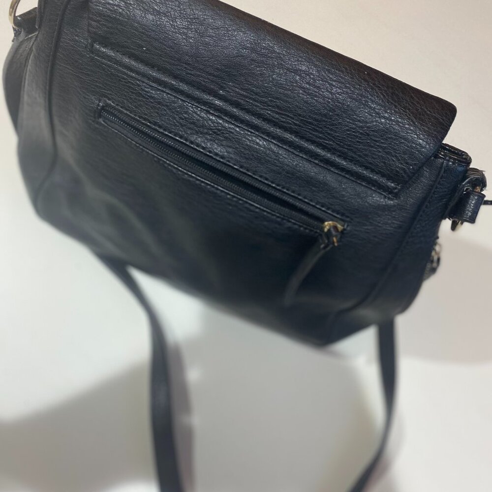 APT. 9 Black 3-Pocket  Purse